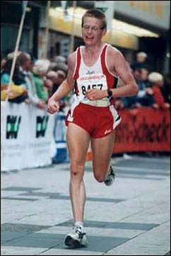 Peter Wasser beim Köln-Marathon 1997