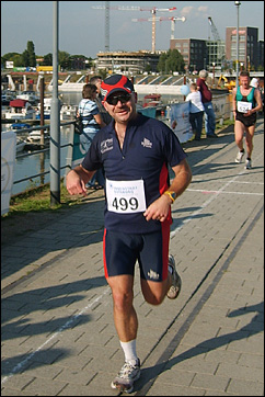 Thomas Rauers beim Innenhafenlauf Duisburg 2008